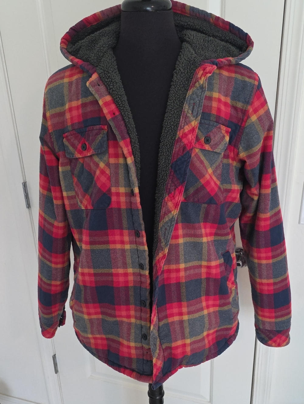 Rip Curl Gray Sherpa Jacket with Red Plaid Trim